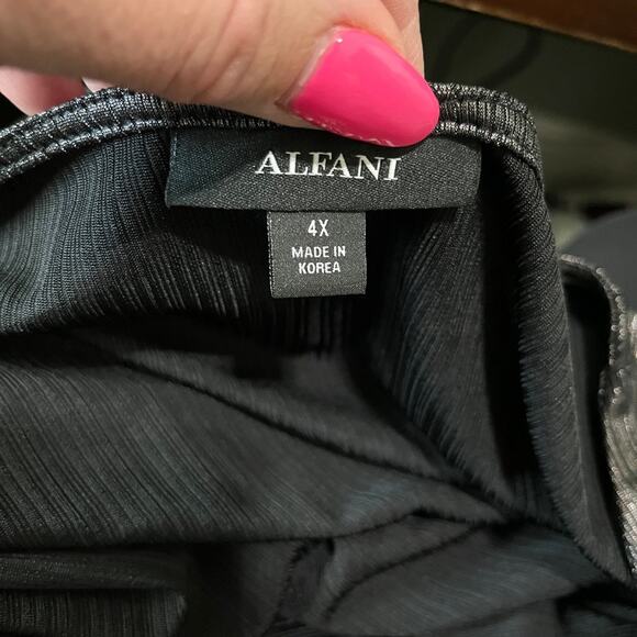 NWT Alfani Mod Shimmer Twist Front Blouse Top Shirt Metallic Gray Silver 4X - Picture 5 of 10